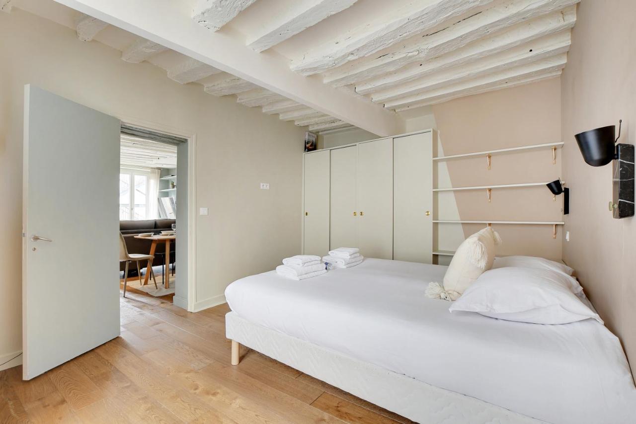 Chic Apartment -1Br-4P- Haut Marais - Republique パリ エクステリア 写真
