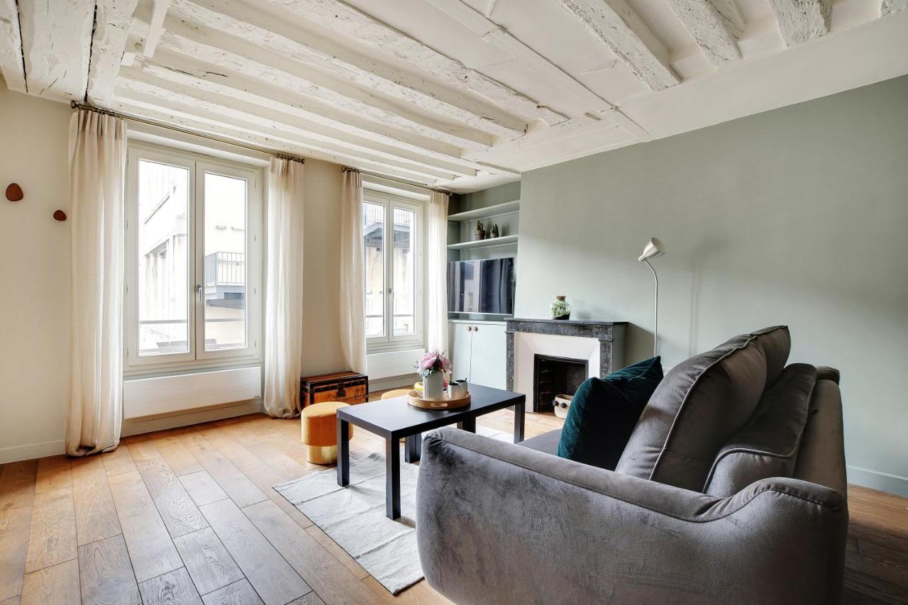 Chic Apartment -1Br-4P- Haut Marais - Republique パリ エクステリア 写真